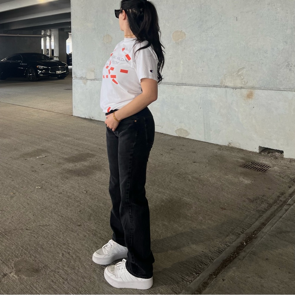 Black Levi’s 501 Jeans